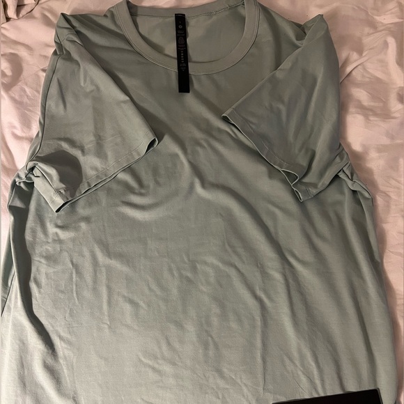 lululemon athletica Other - Brand new men’s Lululemon shirt